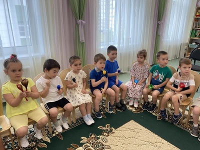 Форма одежды для занятий в музыкальном зале