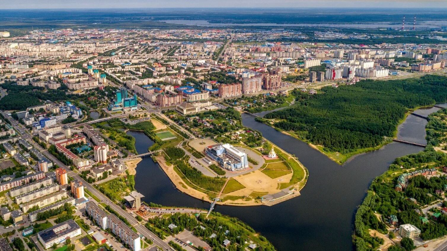 Здесь мы живём, учимся, взрослеем